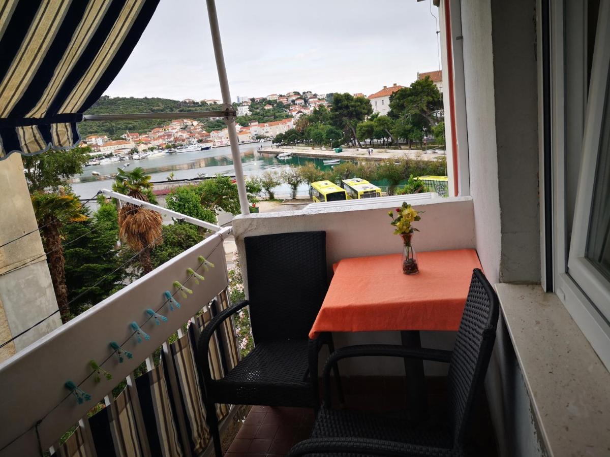 Apartman Petrovic City Center Trogir Dış mekan fotoğraf