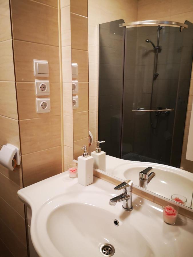 Apartman Petrovic City Center Trogir Dış mekan fotoğraf