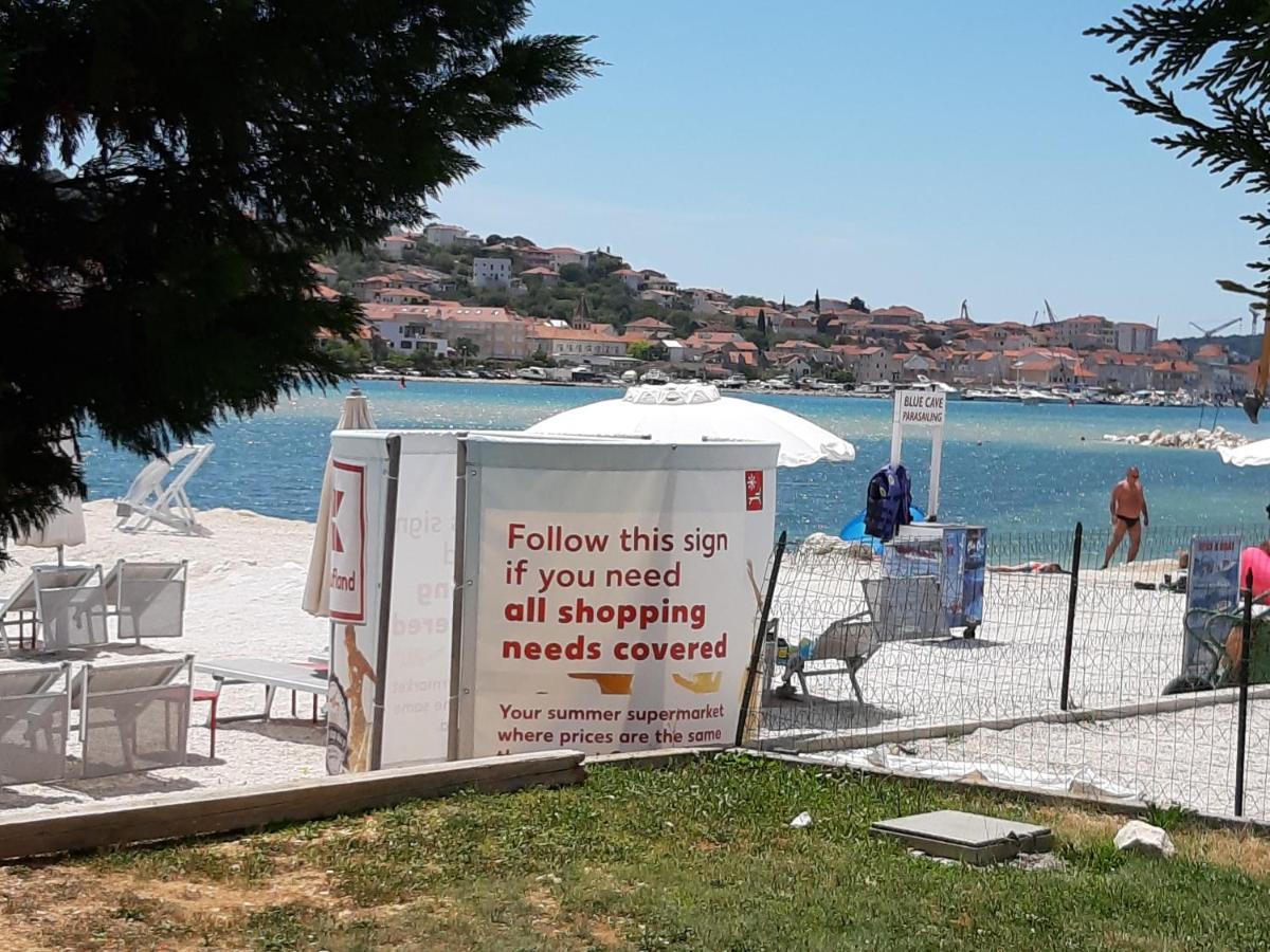 Apartman Petrovic City Center Trogir Dış mekan fotoğraf