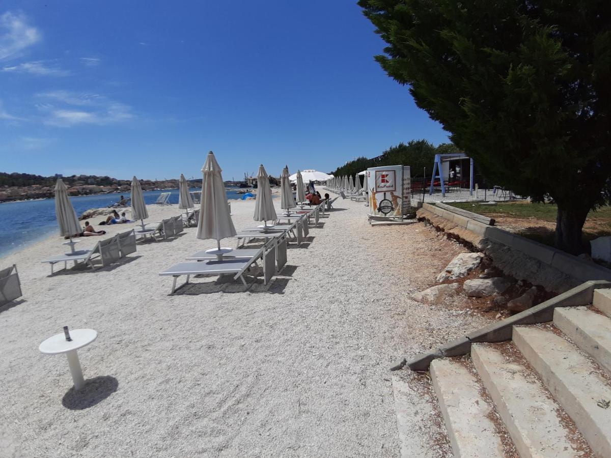 Apartman Petrovic City Center Trogir Dış mekan fotoğraf